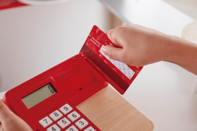 Dětský obchod s pokladnou a pultem - obrázek 15