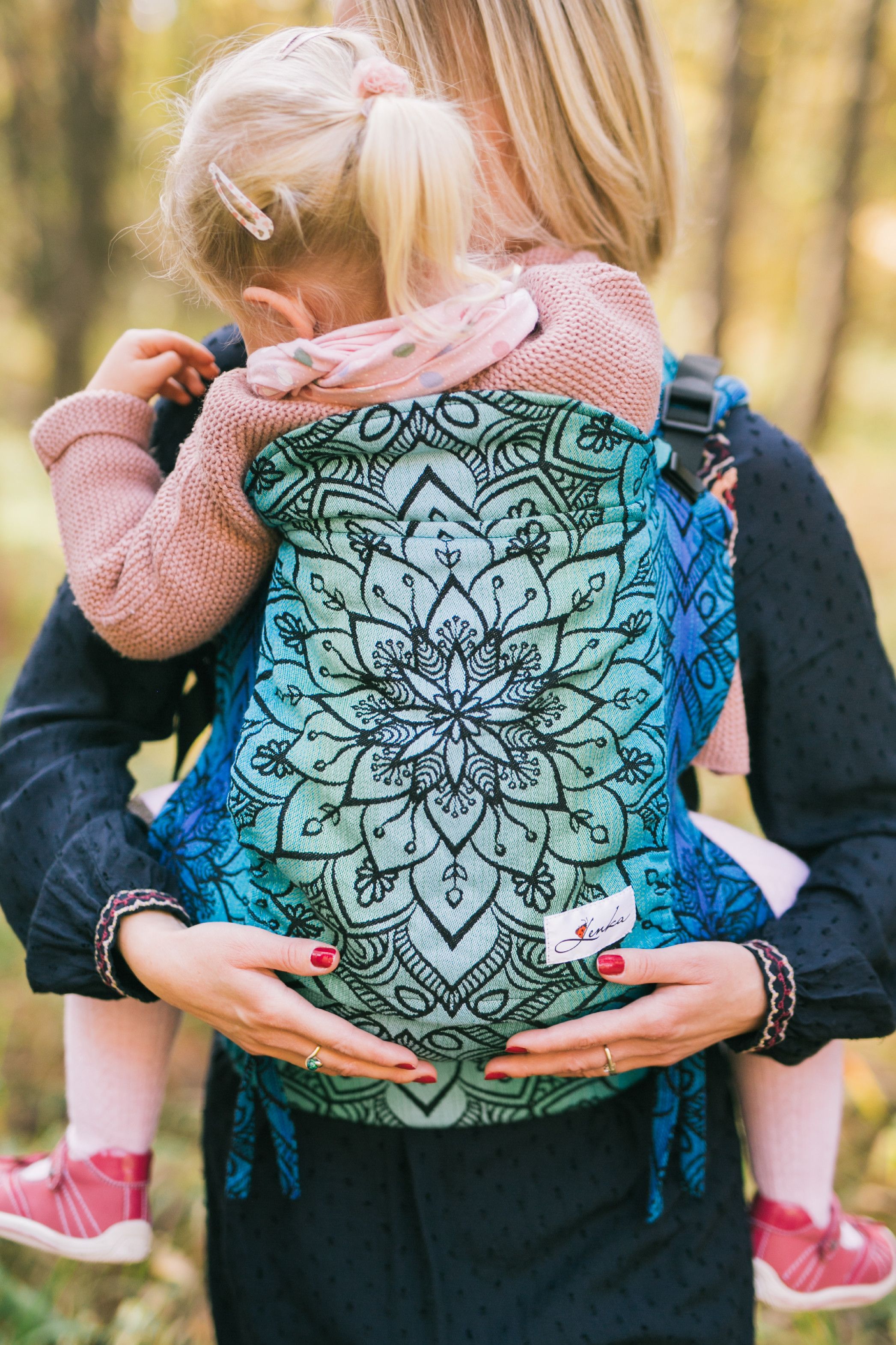 Be Lenka Nosítko Lenka Toddler Mandala - Polární den Ramenní popruhy: Klasické bez možnosti kríženia - obrázek 1