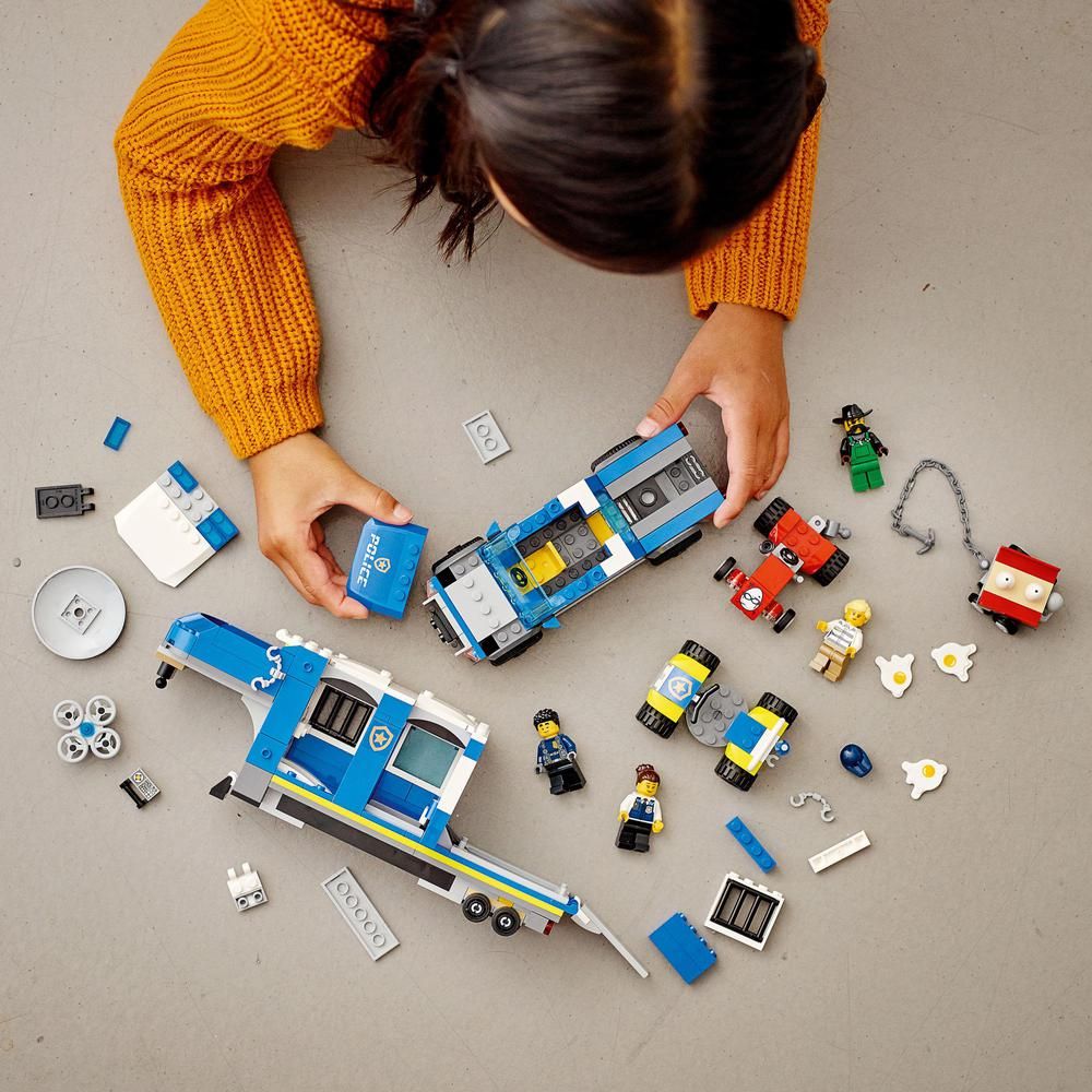 LEGO Mobilní velitelský vůz policie 60315 - obrázek 5