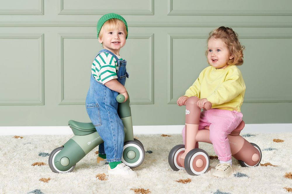 KINDERKRAFT Odrážedlo Minibi Honey Yellow - obrázek 8