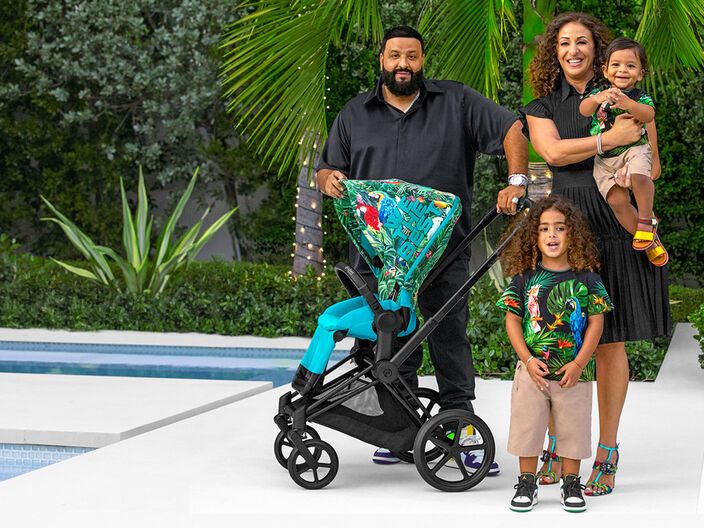 CYBEX Kočárek kompletní Priam 4.0 podvozek Chrome Black + seat pack + lux carry cot We The Best Blue - obrázek 20