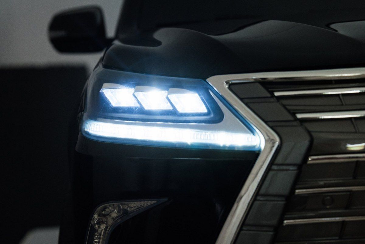 Elektrické autíčko Lexus LX570 - bílé - obrázek 16