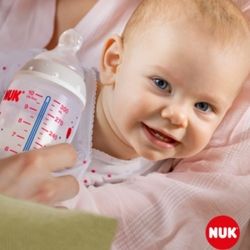 Kojenecká lahev plastová s kontrolou teploty 150ml - FIRST CHOICE béžová - Nuk - obrázek 4