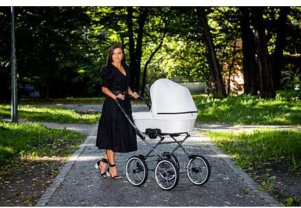 Kočárek Kunert Romantic dvojkombinace Šedý rám/šedý s květy - obrázek 27