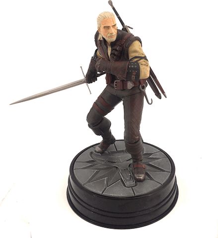 Dark Horse Comics Figurka Zaklínač 3: Geralt v mantikoří zbroji - obrázek 2
