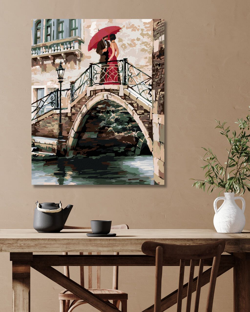 zuty Malování podle čísel - PÁR NA MOSTĚ V BENÁTKÁCH (RICHARD MACNEIL) - Rozměr: 40x50 cm, Rámování: Varianta: vypnuté plátno na rám - obrázek 7
