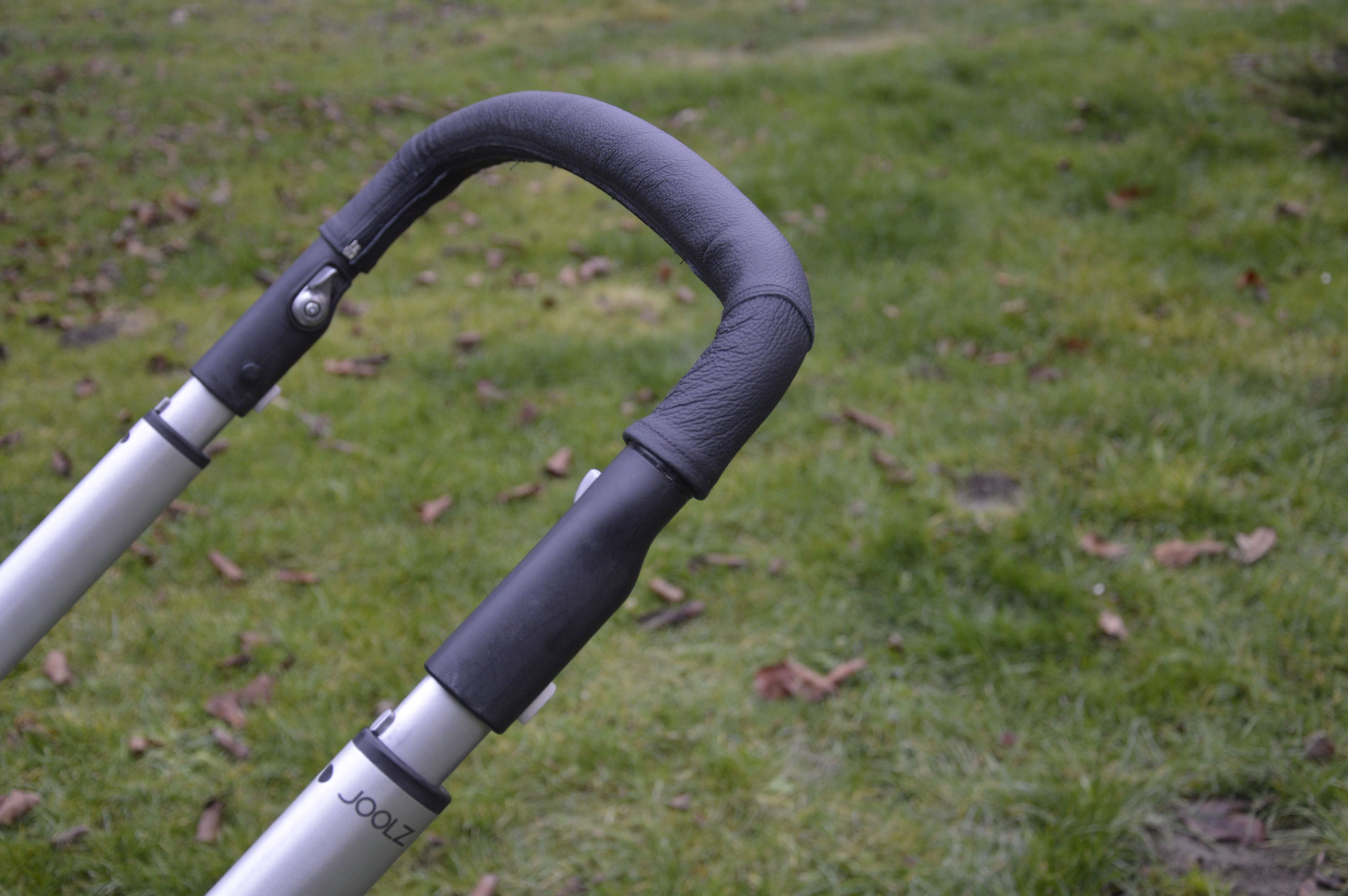 Ma-tata.cz Kožený potah na rukojeť kočárku - rodič Značka kočárku: Baby Design, Barva: černá, Model kočárku: Sway - obrázek 16