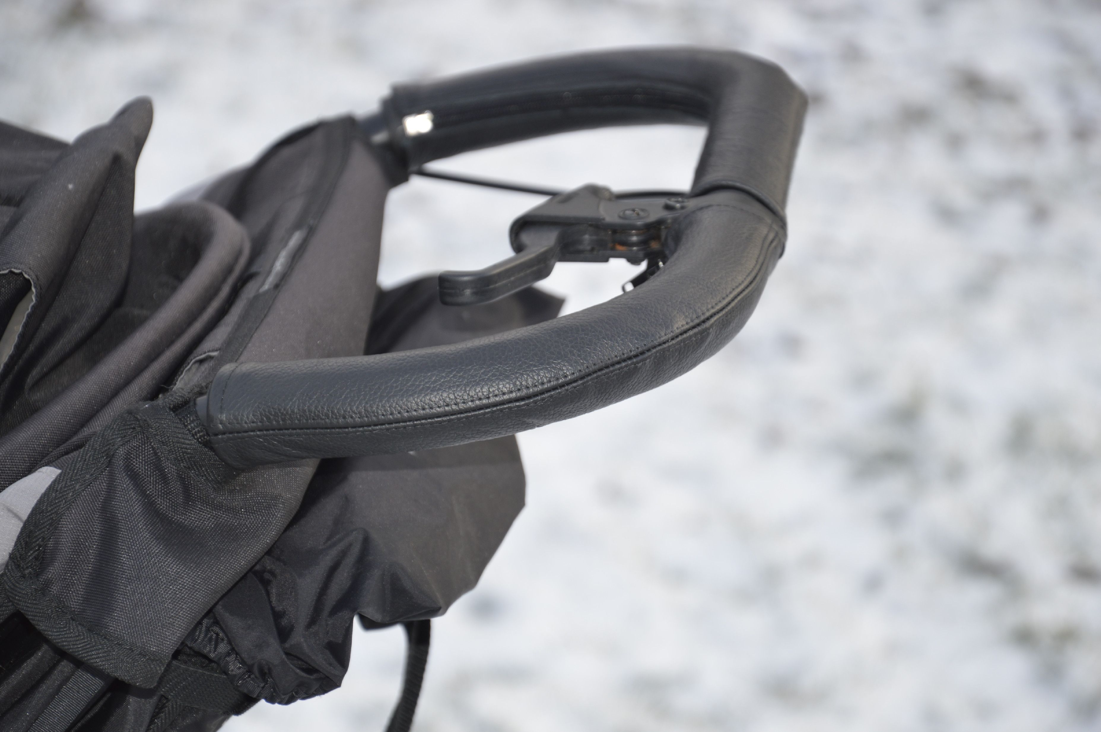 Ma-tata.cz Kožený potah na rukojeť kočárku - rodič Značka kočárku: Britax, Barva: krémová, Model kočárku: Smile 2 - obrázek 12