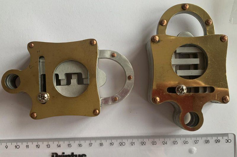 VOIDLOCK Messing - METAL EMPTY PADLOCK - obrázek 1