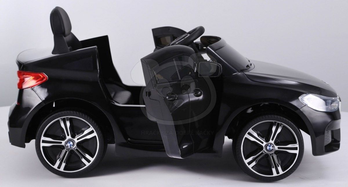 Elektrické autíčko BMW 6 GT - červené - obrázek 3