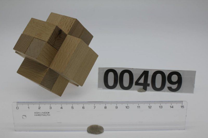 vinco no. 1 cross - obrázek 1