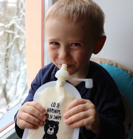 Domky Klasická plnitelná kapsička, 140 ml - puntíky v zelené - obrázek 3
