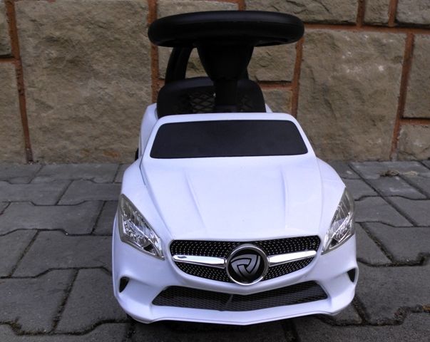 Odstrkovadlo Mercedes Benz SLS - bílé - obrázek 6