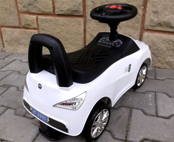 Odstrkovadlo Mercedes Benz SLS - bílé - obrázek 10