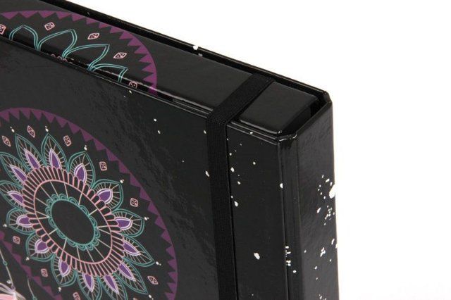 Školní box na sešity s klopou Stil A4 Peříčka Mandala - obrázek 4