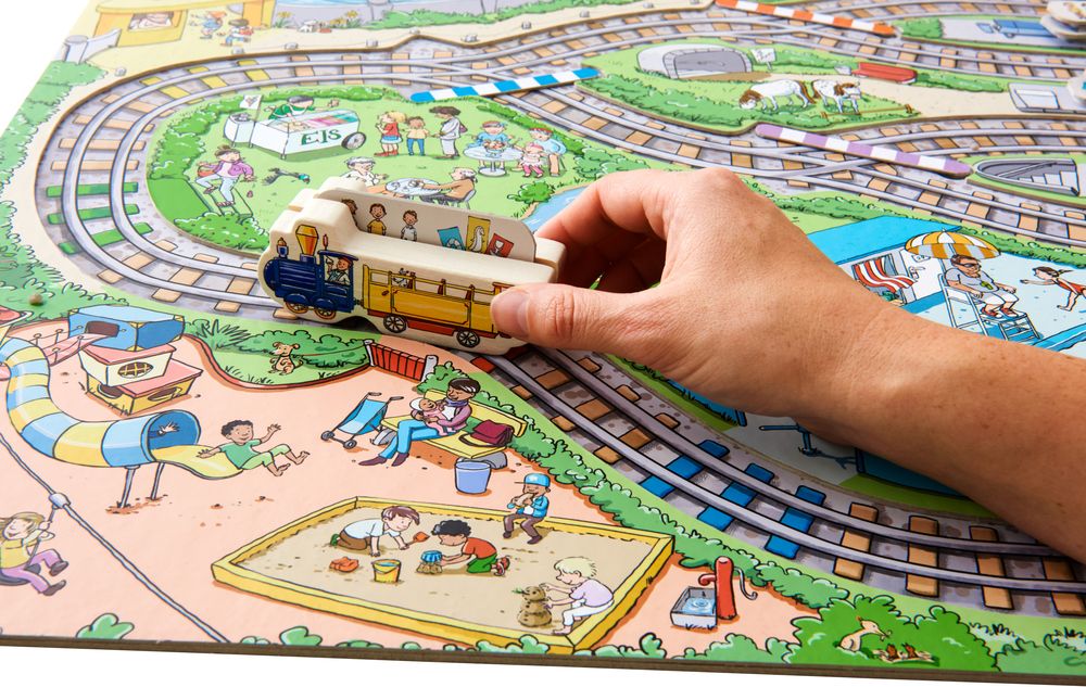 Haba Vláček Choo Choo - malá stanice - obrázek 4