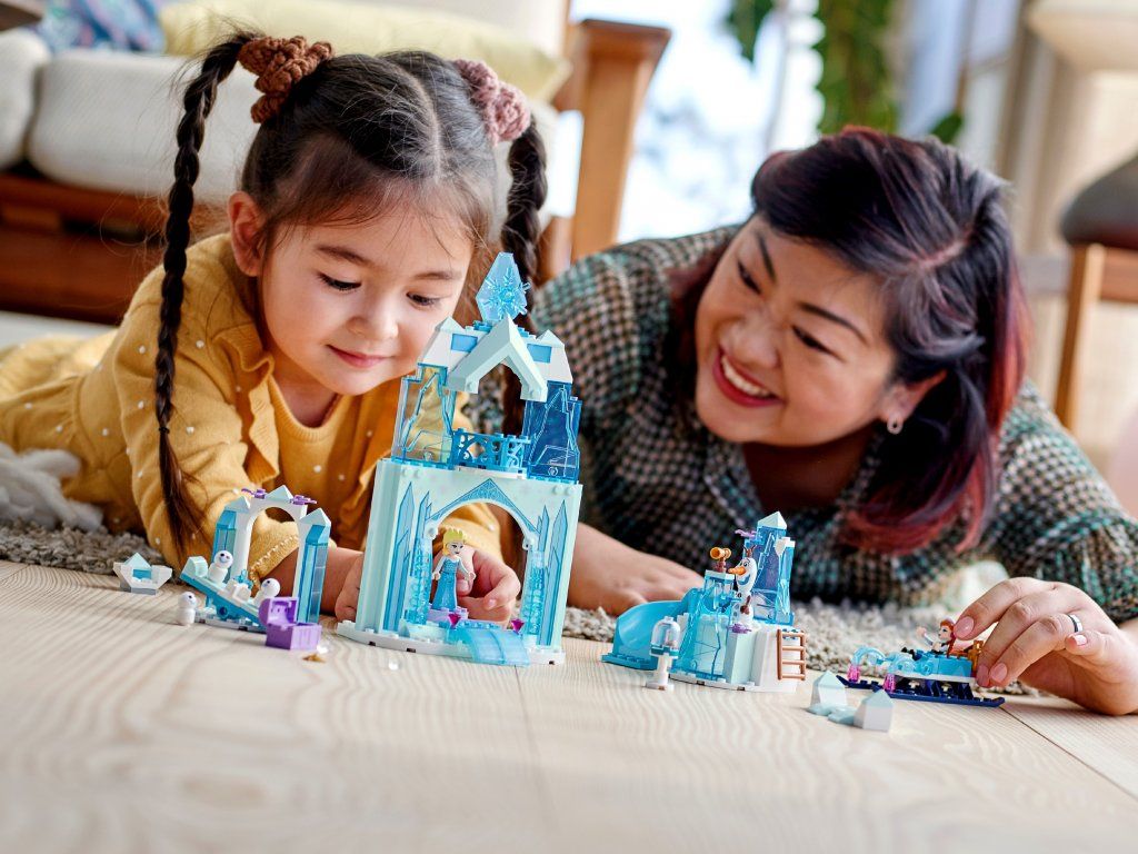 LEGO Ledová říše divů Anny a Elsy 43194 - obrázek 8