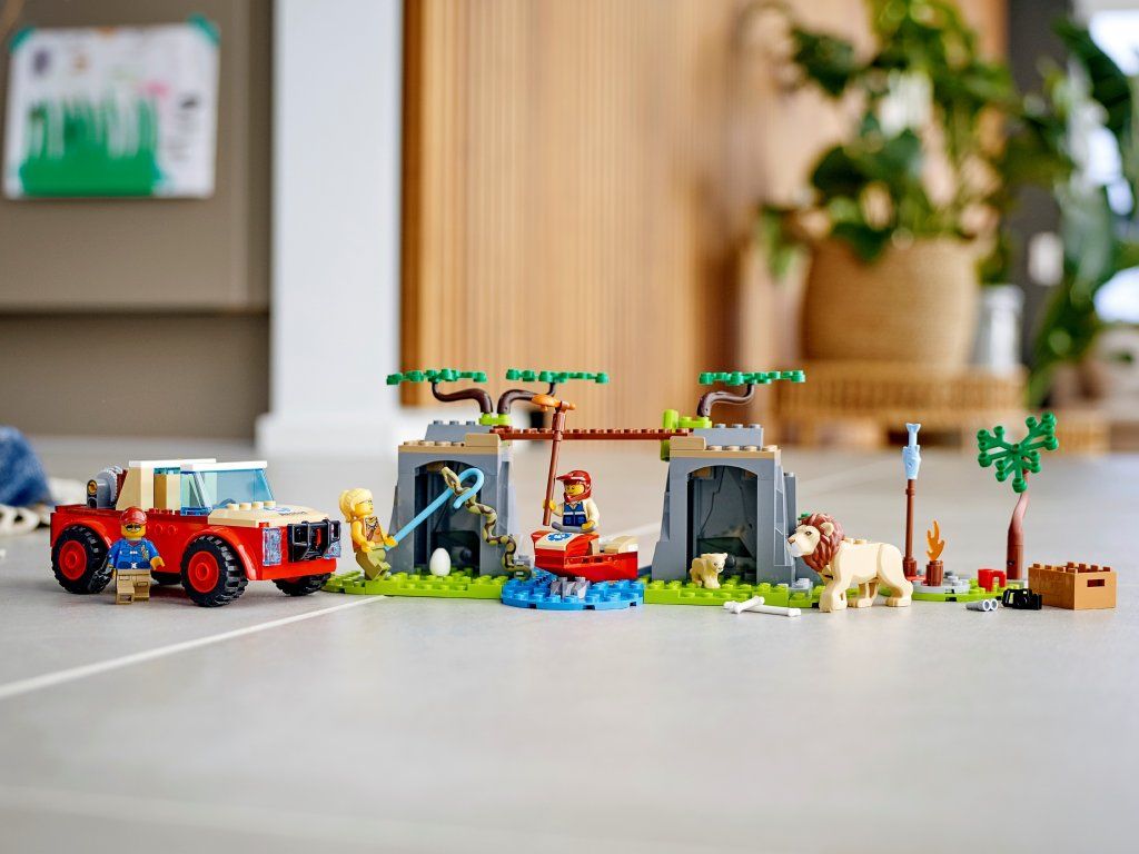 LEGO Záchranářský teréňák do divočiny 60301 - obrázek 5