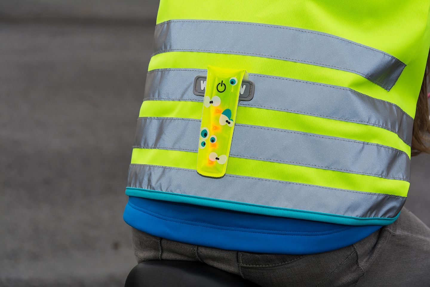 WOWOW Dětská reflexní vesta CRAZY MONSTER GREEN velikost: L (šířka 52 cm, délka 54 cm) doporučeno pro 10 a více let. - obrázek 6