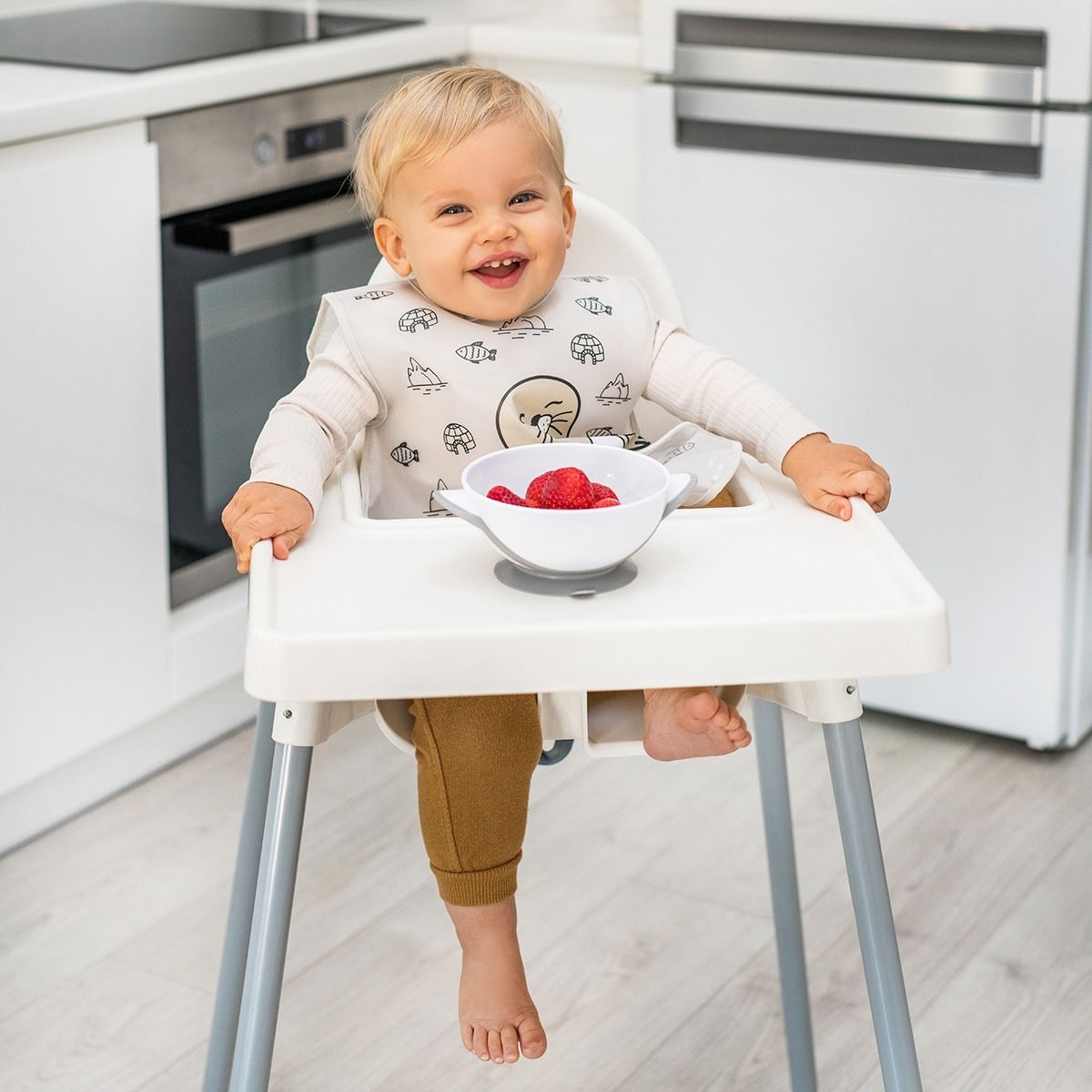 Plastová zástera BabyOno - velikost 24m+, motiv tuleň - obrázek 2